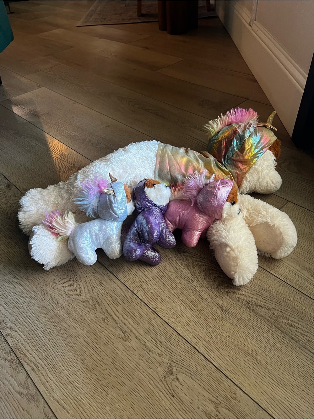 Plush dog with puppies - Multi-Color